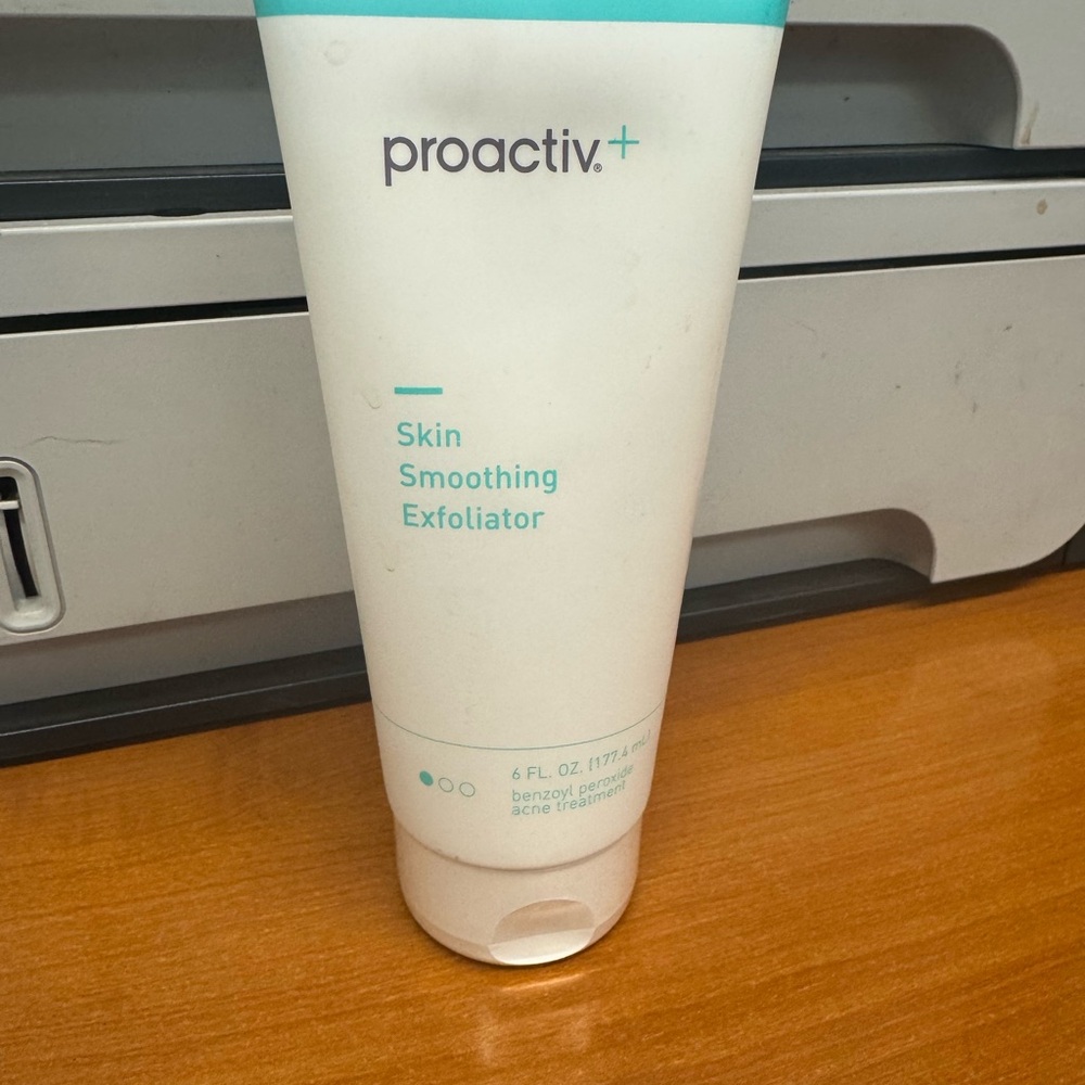 Proactiv skin smoothing exfoliate.  New and sealed.